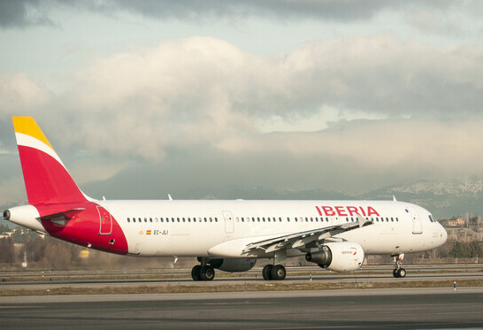A321