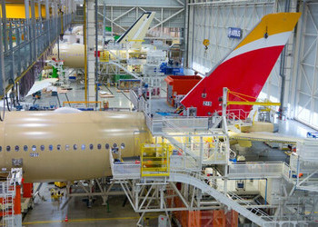 El primer A350 de Iberia, en fase final de montaje