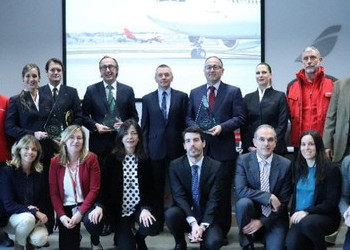 Iberia e Iberia Express reciben el premio a las más puntuales del mundo