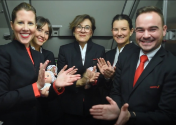 Nos sumamos al aplauso de Fundación Juegaterapia como homenaje a los niños enfermos de cáncer