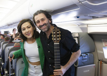 Concierto con Nella a bordo de uno de nuestro vuelo a Lisboa