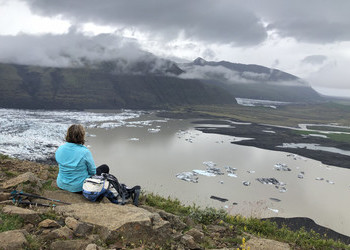 María Blanco, que trabaja en el área corporativa de Iberia, nos recomienda viajar a Islandia, un tesoro de la naturaleza