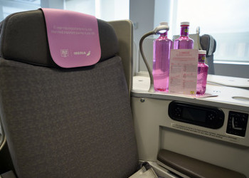 Iberia se viste hoy de rosa