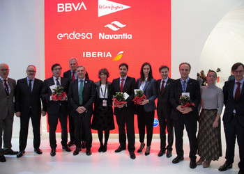 Implicamos a las empresas en la compensación de las emisiones de sus vuelos