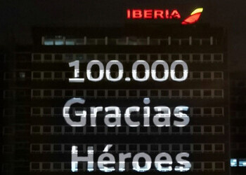 Los 100.000 billetes del Grupo Iberia, Vueling y Aena para sanitarios agotados en menos de tres horas