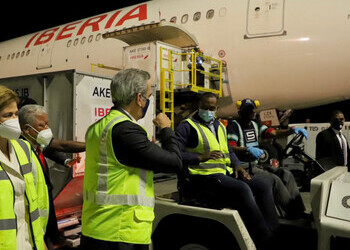 Llevamos a República Dominicana el primer envío de vacunas COVID