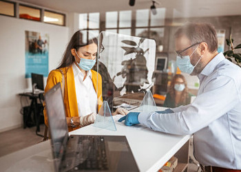 Iberia ofrece a sus clientes en Reino Unido acceso a pruebas COVID a precios exclusivos