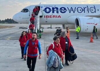 Iberia ha operado esta noche un vuelo a Adana (Turquía) para la Agencia Española de Cooperación Internacional y Desarrollo