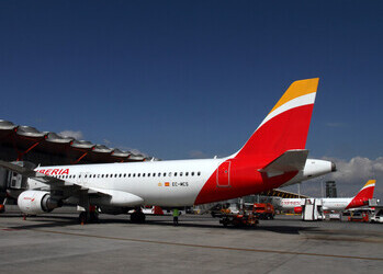 Iberia e Iberia Express, las aerolíneas más puntuales de Europa este verano