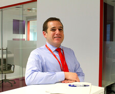 Neil Chernoff, director Desarrollo de Red y Alianzas