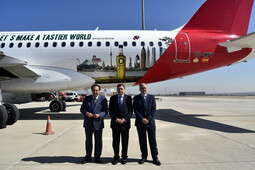 4 julio Vinilamos un A319 con la imagen de los Aceites de Oliva de España