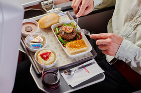 Servicio a bordo verano 2023-Turista Premium