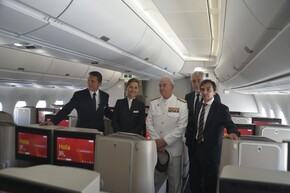 A350 Juan Sebastián Elcano interior