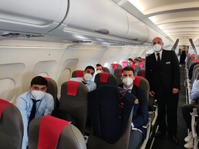 La Roja rumbo a Sevilla con Iberia