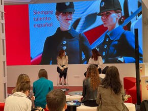 Presentación uniformes Espacio Iberia