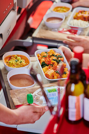 Servicio a bordo verano 2023-Turista