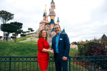 Iberia renueva su acuerdo como aerolínea preferente de Disneyland Paris, Walt Disney World Florida y Disney Cruise Line