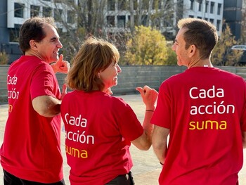 Iberia extiende su programa de voluntariado con la campaña “Cada acción suma”