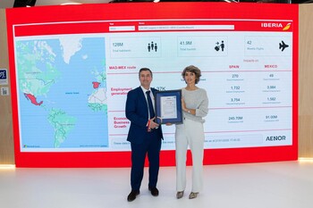 Iberia presenta su calculadora de impacto socioeconómico, verificada por AENOR