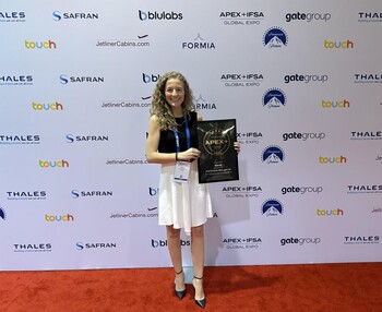 Iberia recibe el premio 5 estrellas de APEX por su servicio al cliente