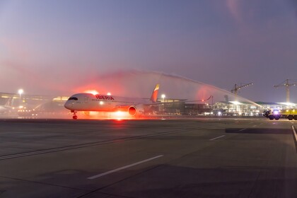 Vuelo inaugural Doha