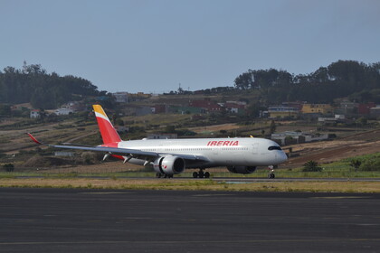 A350 aterriza en Tenerife
