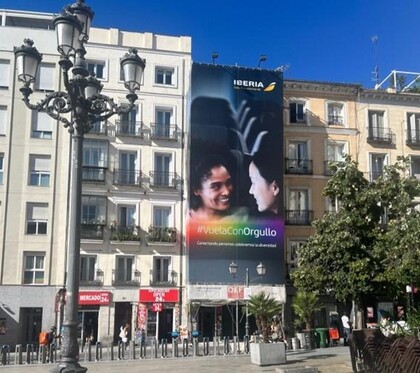 Orgullo Lona