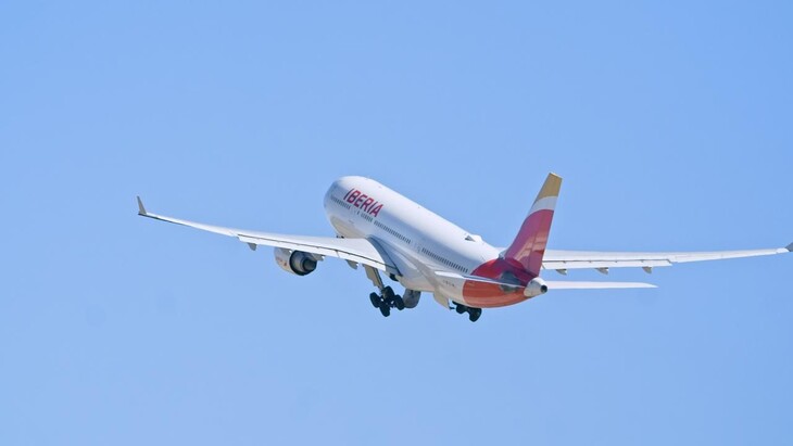 Avión